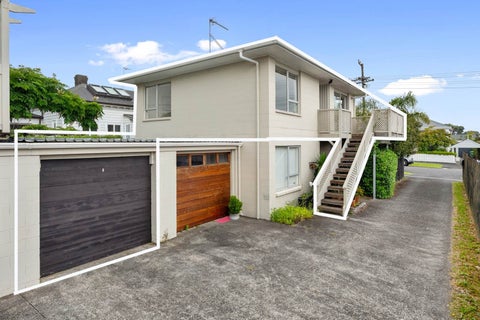 3/132 Victoria Road, Devonport, Auckland