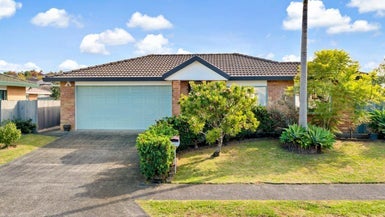 27 Greenberry Drive, Ranui, Auckland