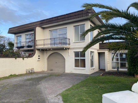 1 Albatross Road, Red Beach, Whangaparāoa