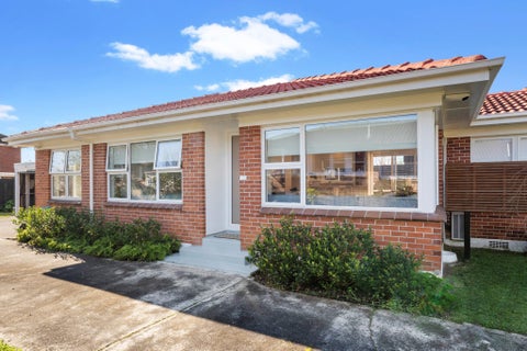 2/22 Cornwall Park Avenue, Epsom, Auckland