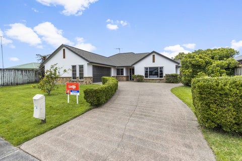 24 Edenpark Drive, Rototuna North, Hamilton