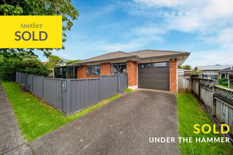 7 Grande Vue Road, Papatoetoe, Auckland