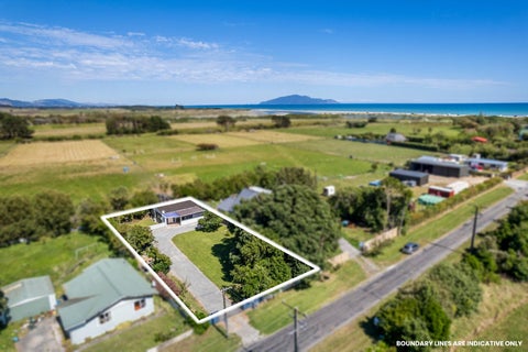 55 Atkinson Avenue, Otaki Beach, Otaki