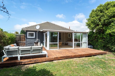 33 Charlesworth Street, Woolston, Christchurch