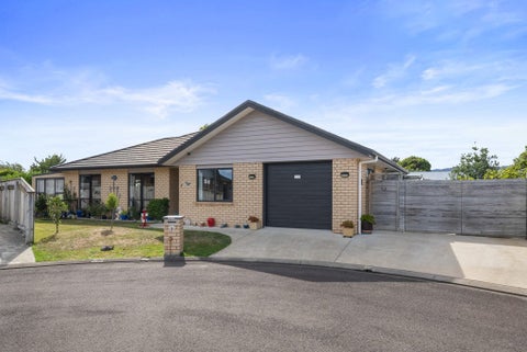 8 Phoenix Court, Otaki