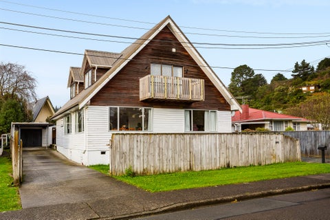21 Mangaroa Hill Road, Maoribank, Upper Hutt