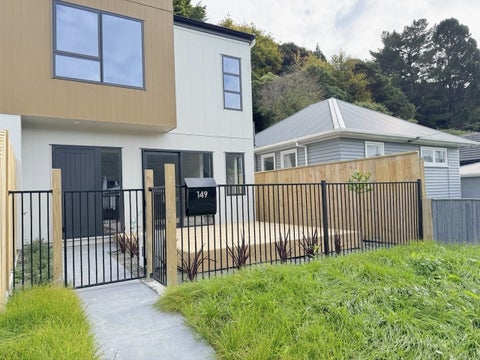 149 Wellington Road, Wainuiomata, Lower Hutt