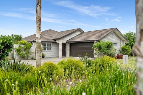 127 Palm Springs Boulevard, Papamoa Beach, Papamoa