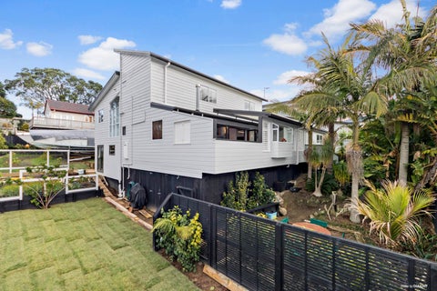 2/15 Gilfillan Street, Blockhouse Bay, Auckland