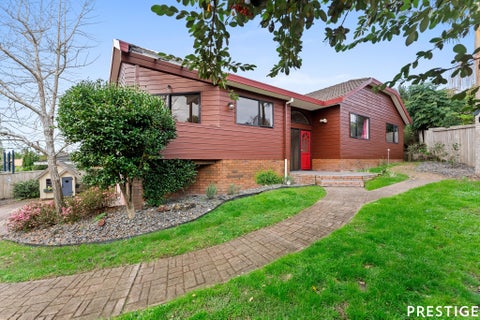 10 Ballini Rise, West Harbour, Auckland
