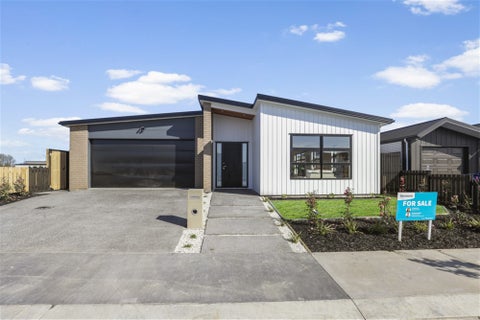 33 Guillaume Street, Chartwell, Hamilton
