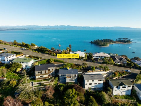 107 Princes Drive, Britannia Heights, Nelson