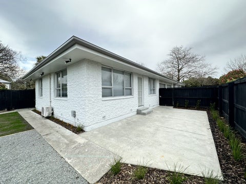 2/4 Grove Road, Addington, Christchurch