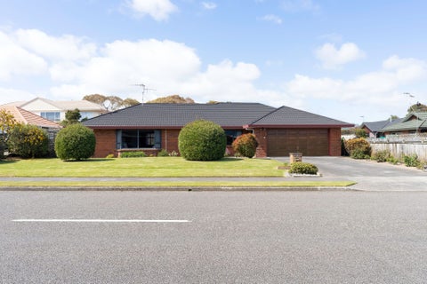 74 Cedar Drive, Paraparaumu Beach, Paraparaumu