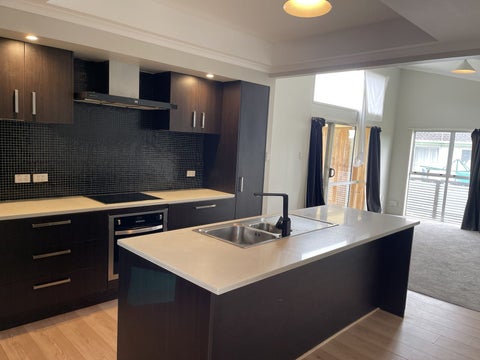 93 Bruce McLaren Road, Henderson, Auckland