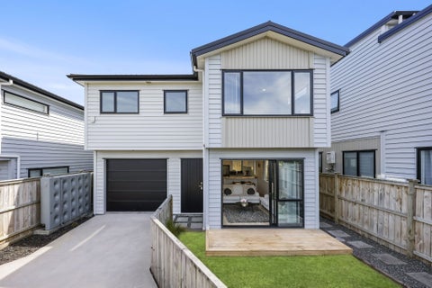 2/39 Lyndhurst Road, Te Atatū South, Auckland