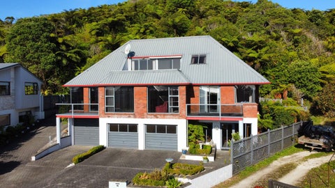 27 Loris Place, Karoro, Greymouth