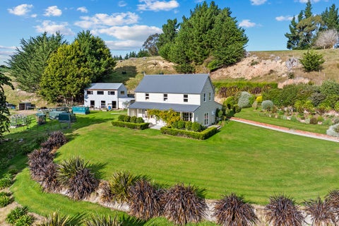 477 Finlayson Road, Taieri Beach, Taieri Mouth