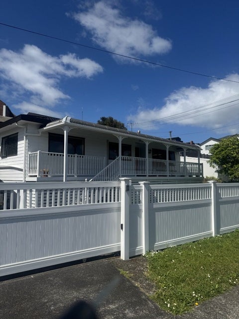68 Newington Road, Henderson, Auckland