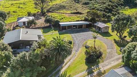 5457 State Highway 3, Mokau, Mokau