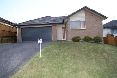 43 Packspur Drive, Flat Bush, Auckland