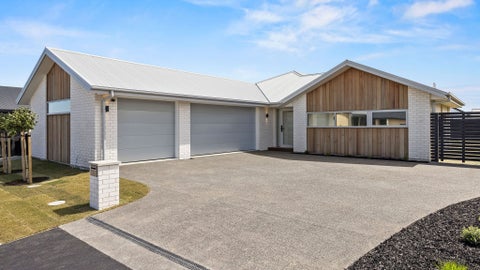 13 Frank Chittock Street, Lincoln, Lincoln