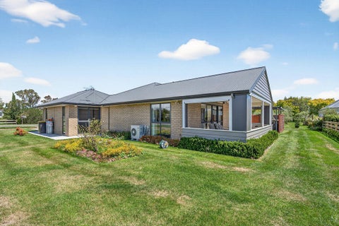 3 Redwood Lane, Martinborough, Martinborough