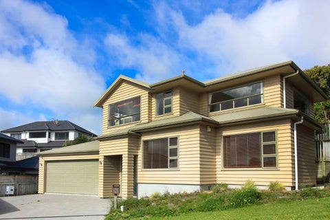 22 Sandybrow, Churton Park, Wellington