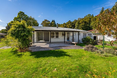 10 Hunt Terrace, Wakefield