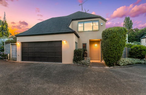 13B EBAN Avenue, Hillcrest, North Shore City