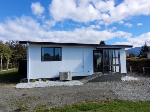 70 MacKinnon Loop, Te Anau, Te Anau