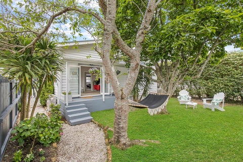 1/16 Avondale Road, Avondale, Auckland