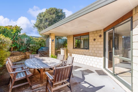 6 Allasha Way, Paraparaumu
