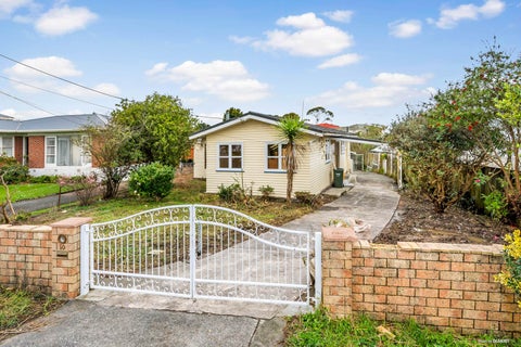 10 Kuaka Place, New Lynn, Auckland