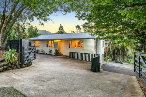 269 Forest Hill Road, Waiatarua, Auckland