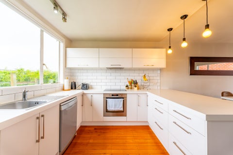 2 Paignton Street, West End, Timaru