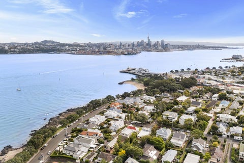 14 King Edward Parade, Devonport, Auckland