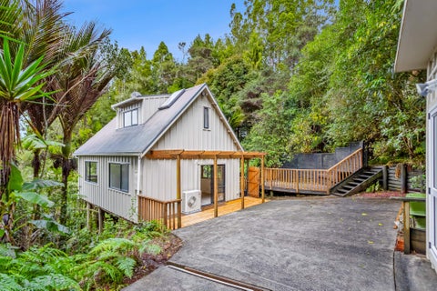 41 Kauri Loop Road, Oratia, Auckland