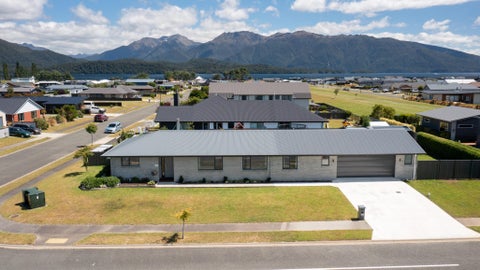 14 Acheron Way, Te Anau, Te Anau