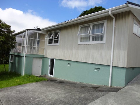 36 Batkin Road, New Windsor, Auckland