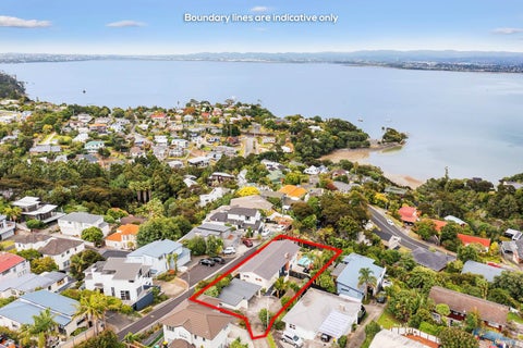 39 Sea Vista Avenue, Beach Haven, Auckland
