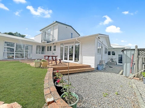 27 Silverbirch Grove, Churton Park, Wellington