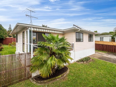 12A Battersby Avenue, Mount Roskill, Auckland