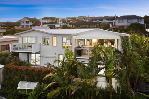 33 The Ritz, Orewa, Orewa