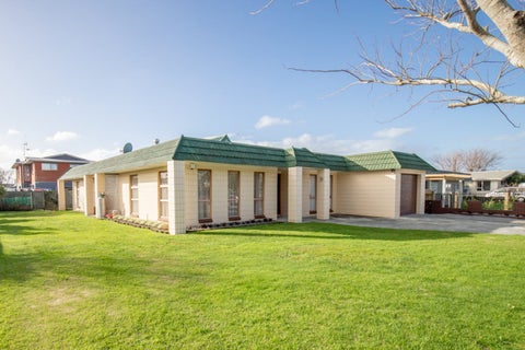 6 Pinnock Place, Ngatea, Ngatea