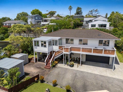 10A Felicity Place, Unsworth Heights, Auckland