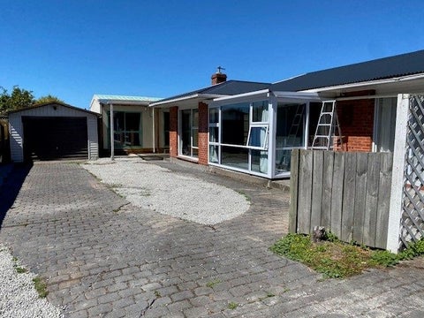8a Newnham Terrace, Upper Riccarton, Christchurch City, Canterbury