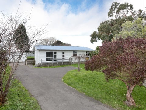 21 Vera Street, Marton