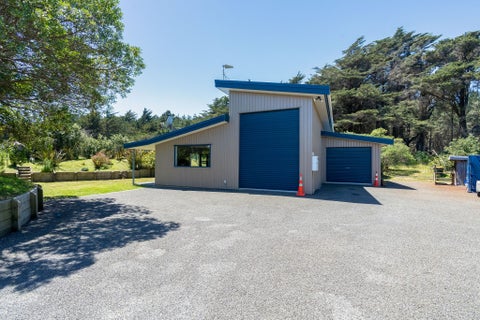 184 Kahukura Avenue, Waitarere Beach, Levin