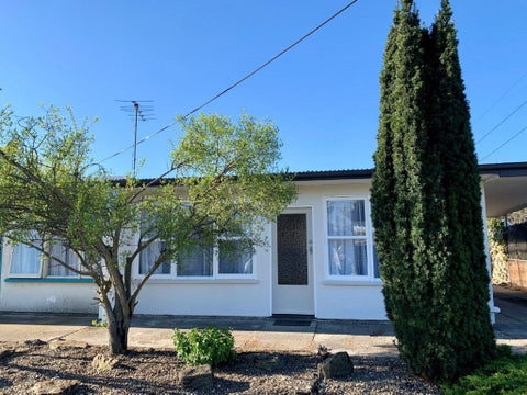 9 Royal Terrace, Alexandra, Alexandra